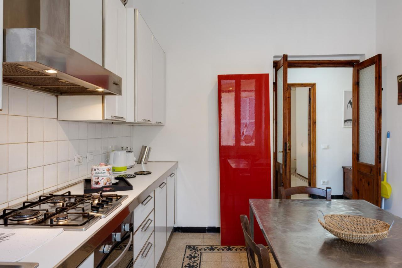 Piazza Concordia Apartment With Balcony ลาสเปเซีย ภายนอก รูปภาพ